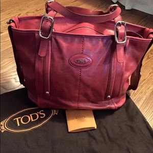 AUTHENTIC Tod’s Shopper